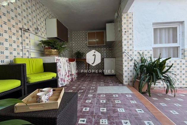 Aus zweiter Hand - Wohnung -
Torrevieja - Centro