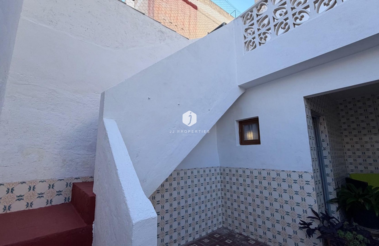 Aus zweiter Hand - Wohnung -
Torrevieja - Centro