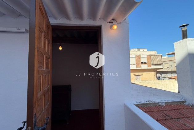 Aus zweiter Hand - Wohnung -
Torrevieja - Centro