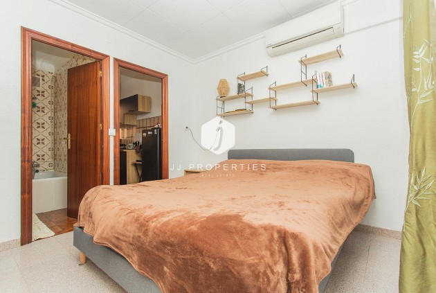 Tweedehands - Chalet -
Torrevieja - Costa Blanca