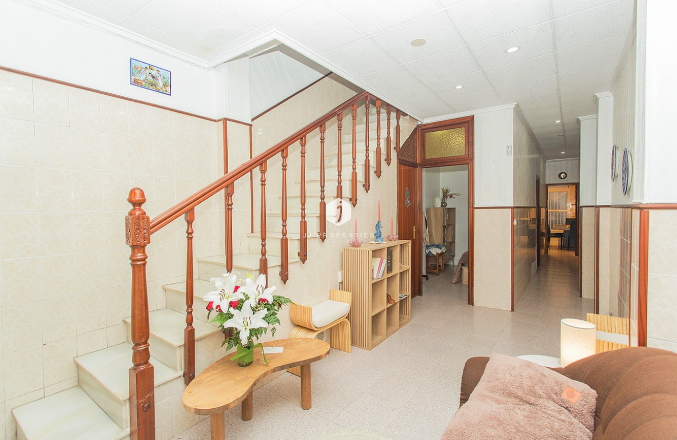 Tweedehands - Chalet -
Torrevieja - Costa Blanca
