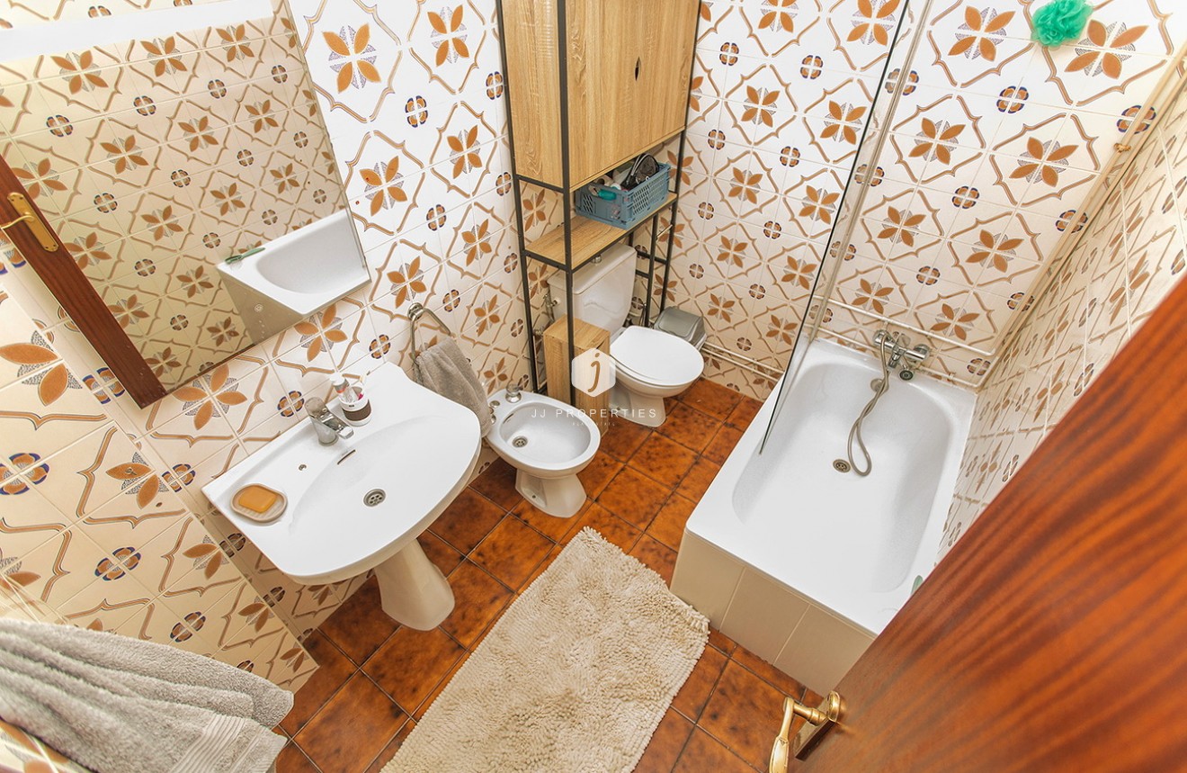 Tweedehands - Chalet -
Torrevieja - Costa Blanca