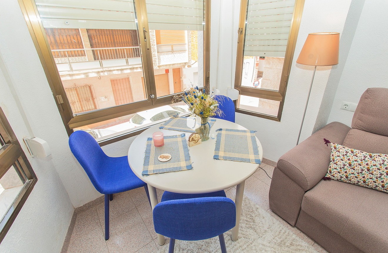 Tweedehands - Chalet -
Torrevieja - Costa Blanca