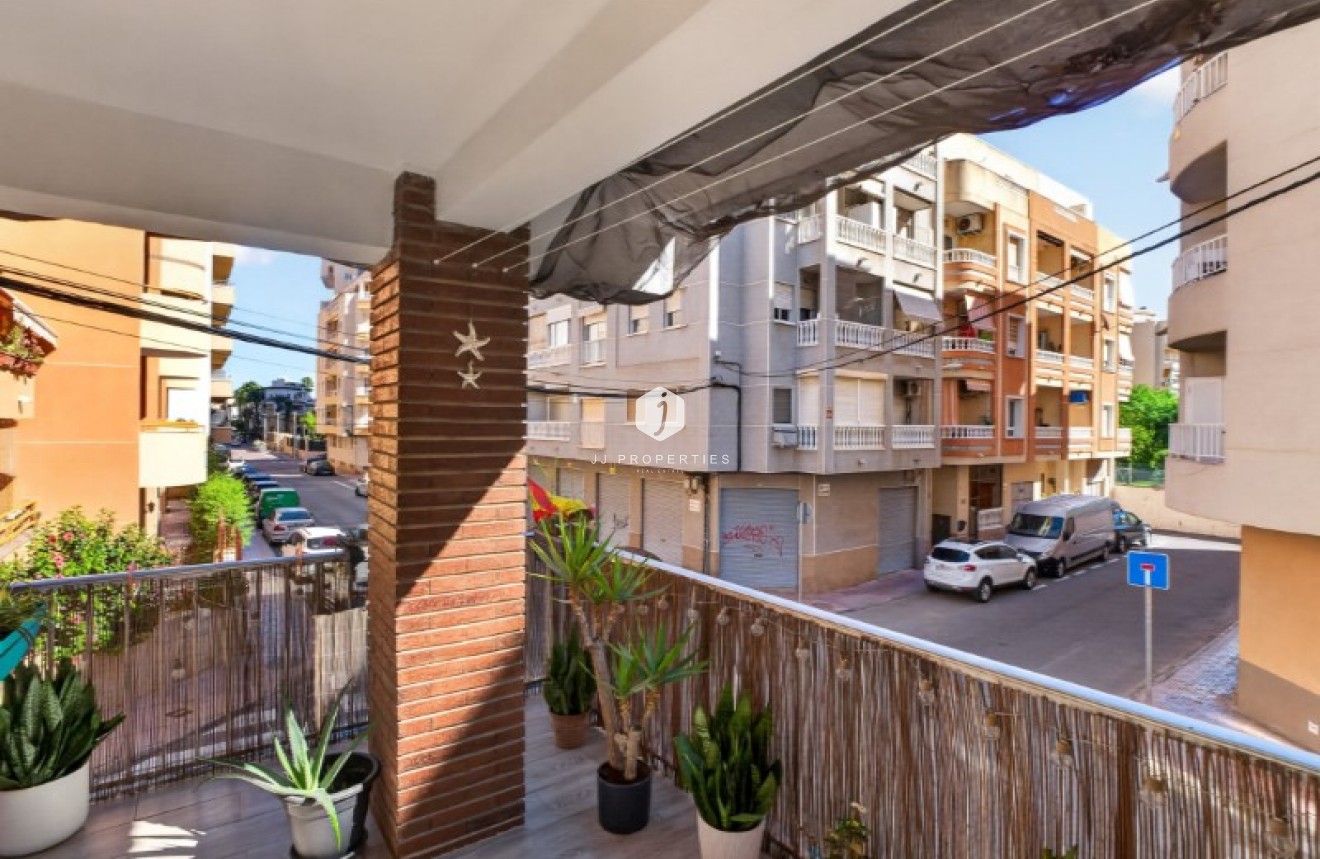 Segunda mano - Apartamento / piso -
Torrevieja - Costa Blanca