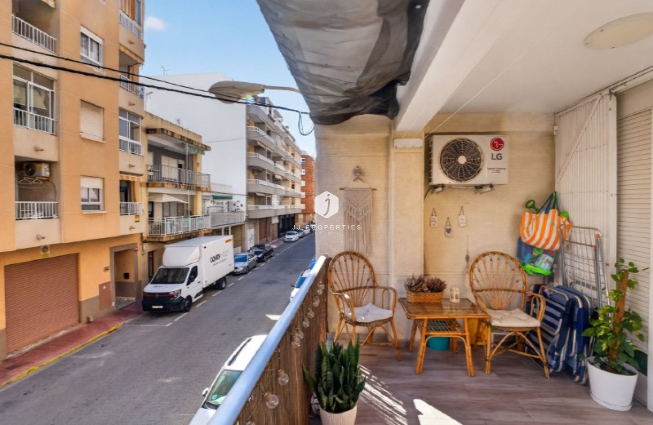 Segunda mano - Apartamento / piso -
Torrevieja - Costa Blanca