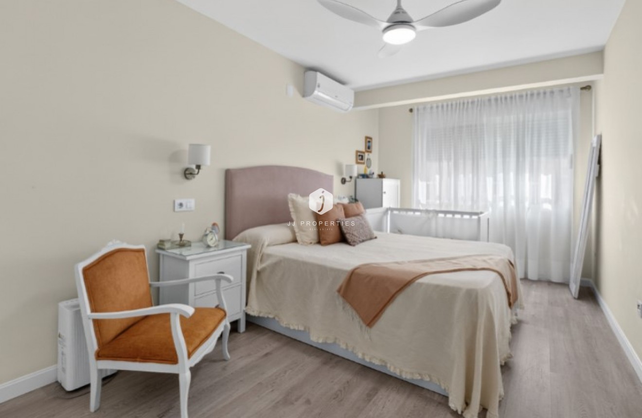 Segunda mano - Apartamento / piso -
Torrevieja - Costa Blanca