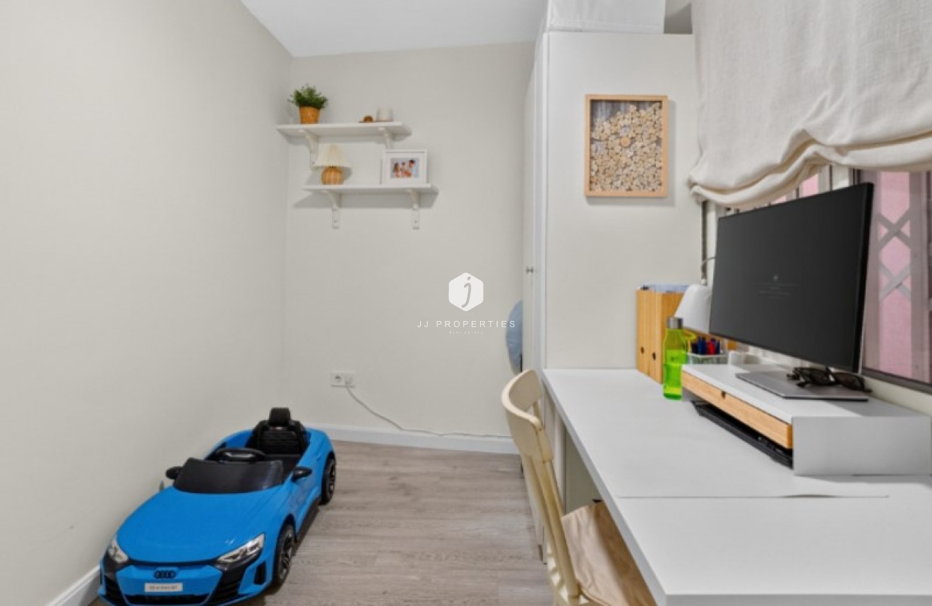 Segunda mano - Apartamento / piso -
Torrevieja - Costa Blanca