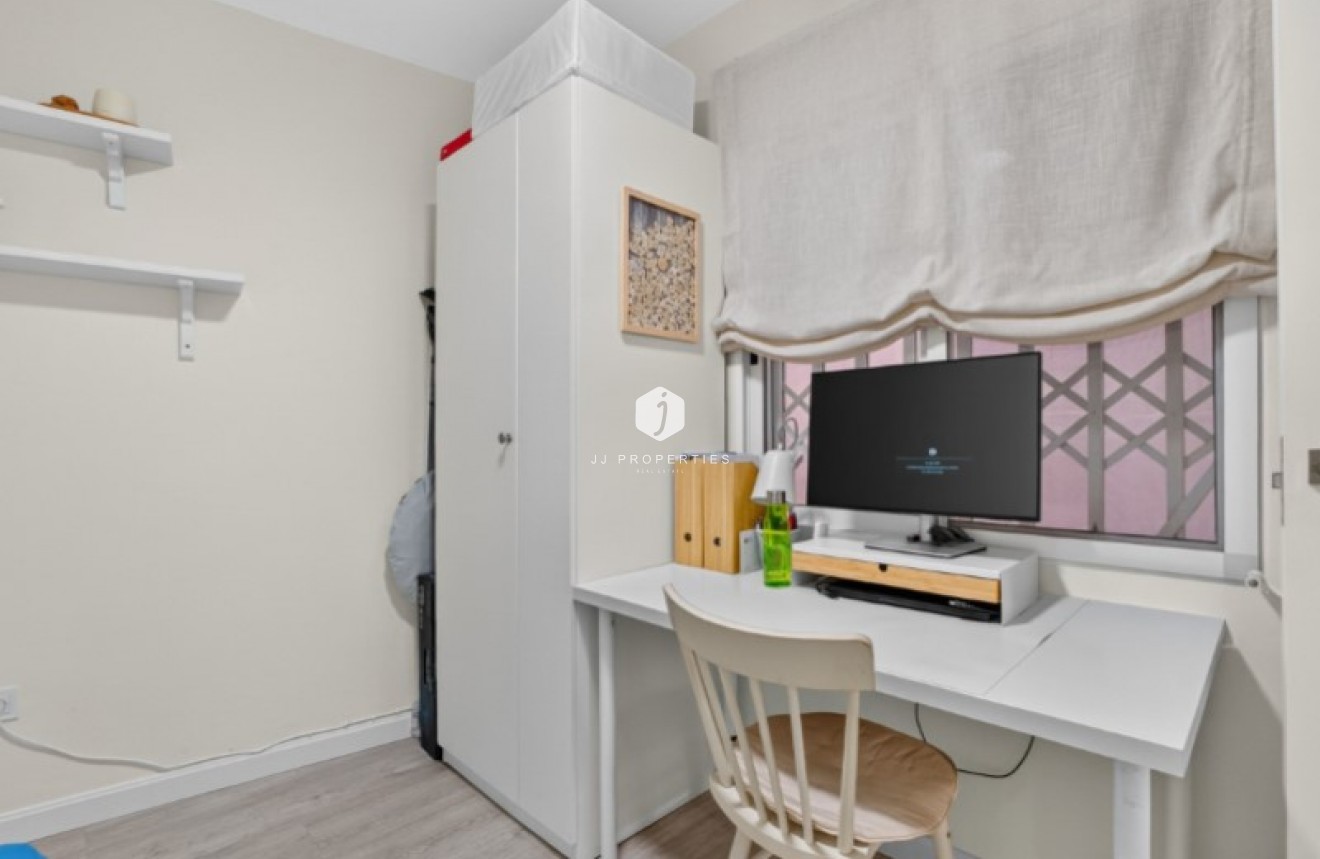 Segunda mano - Apartamento / piso -
Torrevieja - Costa Blanca