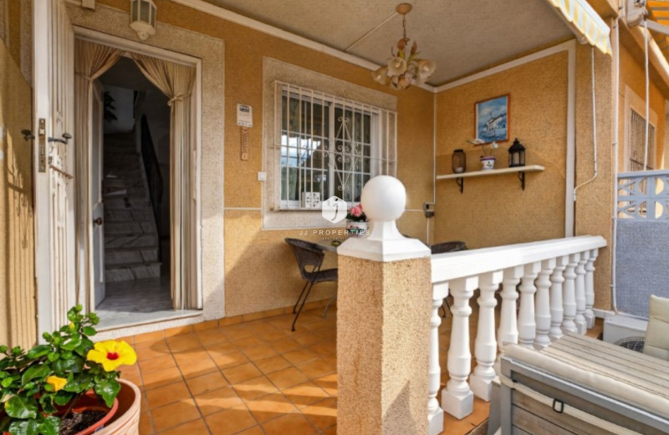 Tweedehands - Chalet -
Torrevieja - Costa Blanca