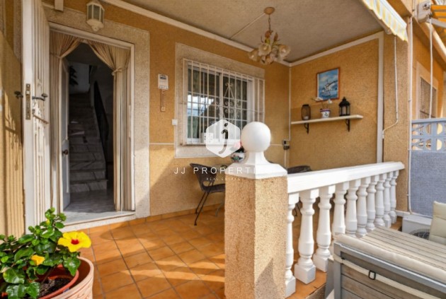 Tweedehands - Chalet -
Torrevieja - Costa Blanca