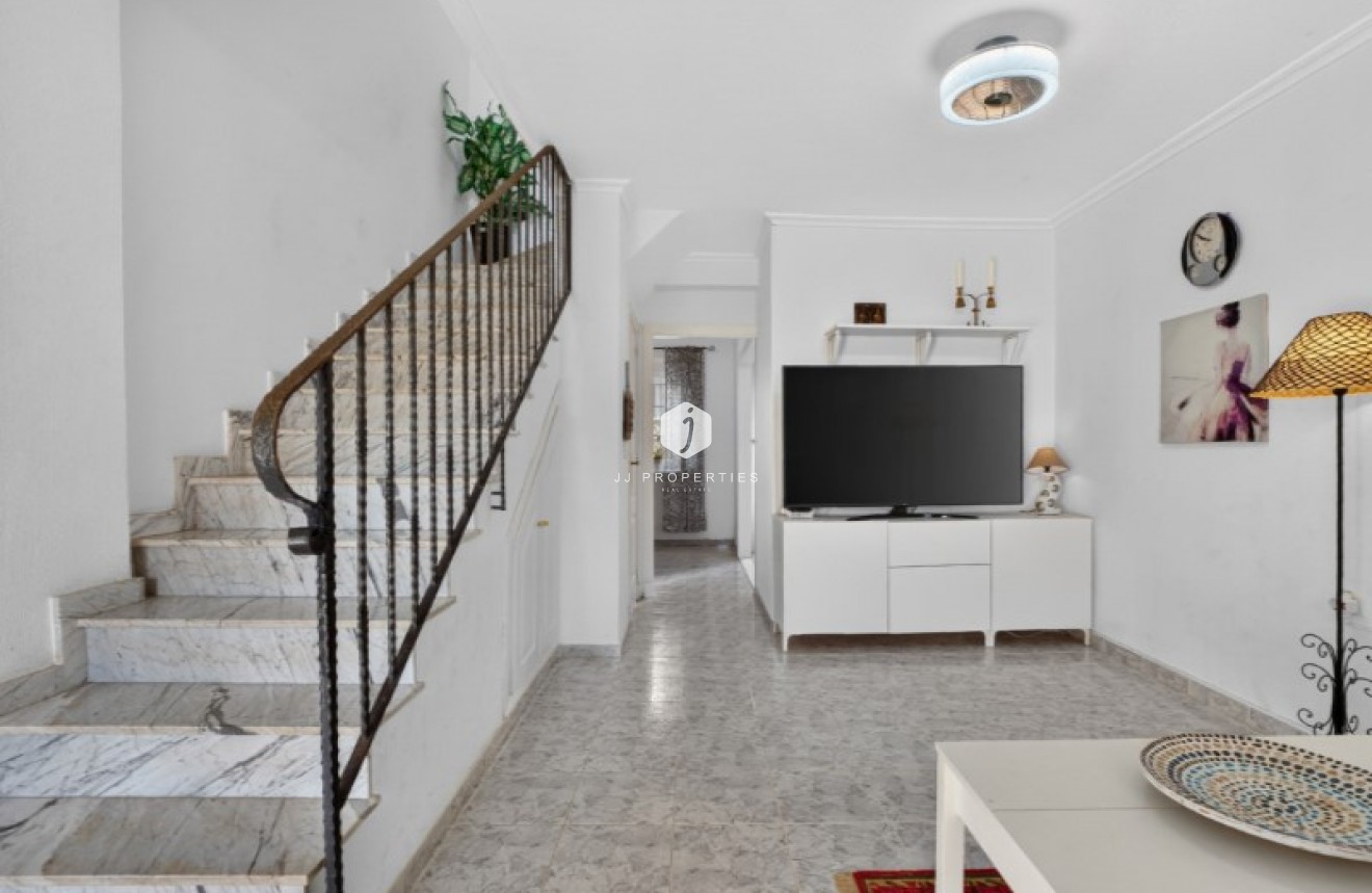 Tweedehands - Chalet -
Torrevieja - Costa Blanca