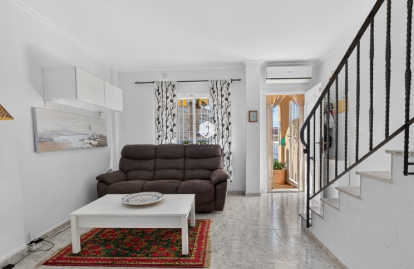 Tweedehands - Chalet -
Torrevieja - Costa Blanca