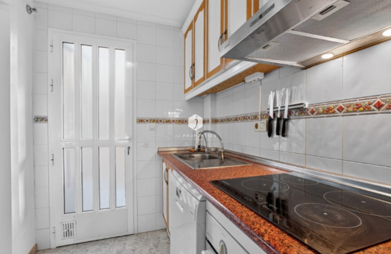 Tweedehands - Chalet -
Torrevieja - Costa Blanca