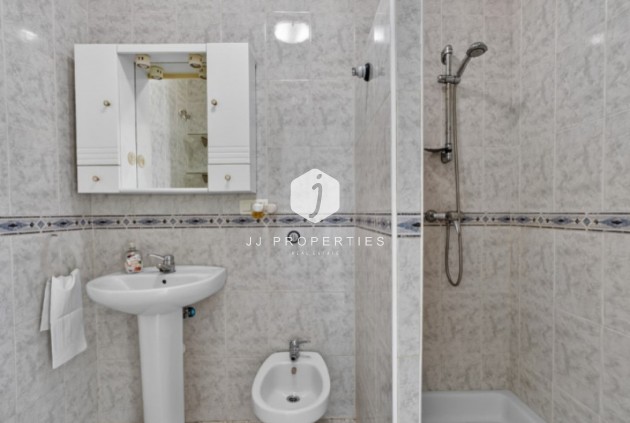 Tweedehands - Chalet -
Torrevieja - Costa Blanca