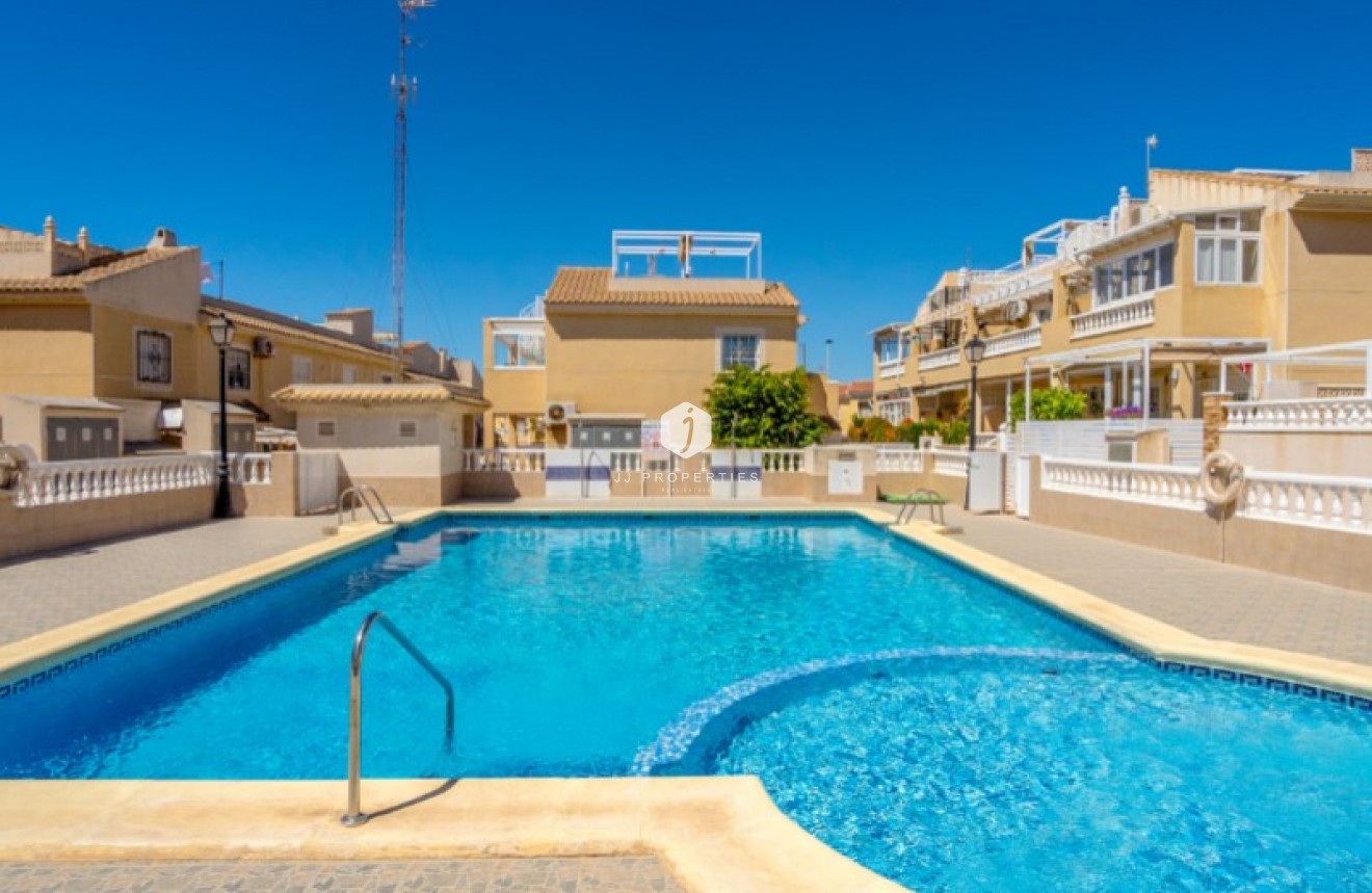 Tweedehands - Chalet -
Torrevieja - Costa Blanca