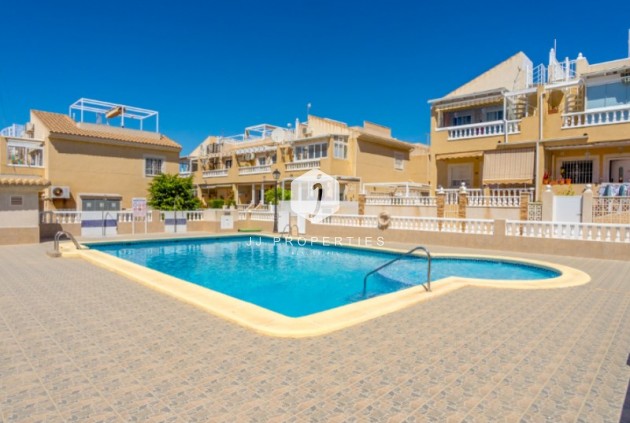 Tweedehands - Chalet -
Torrevieja - Costa Blanca