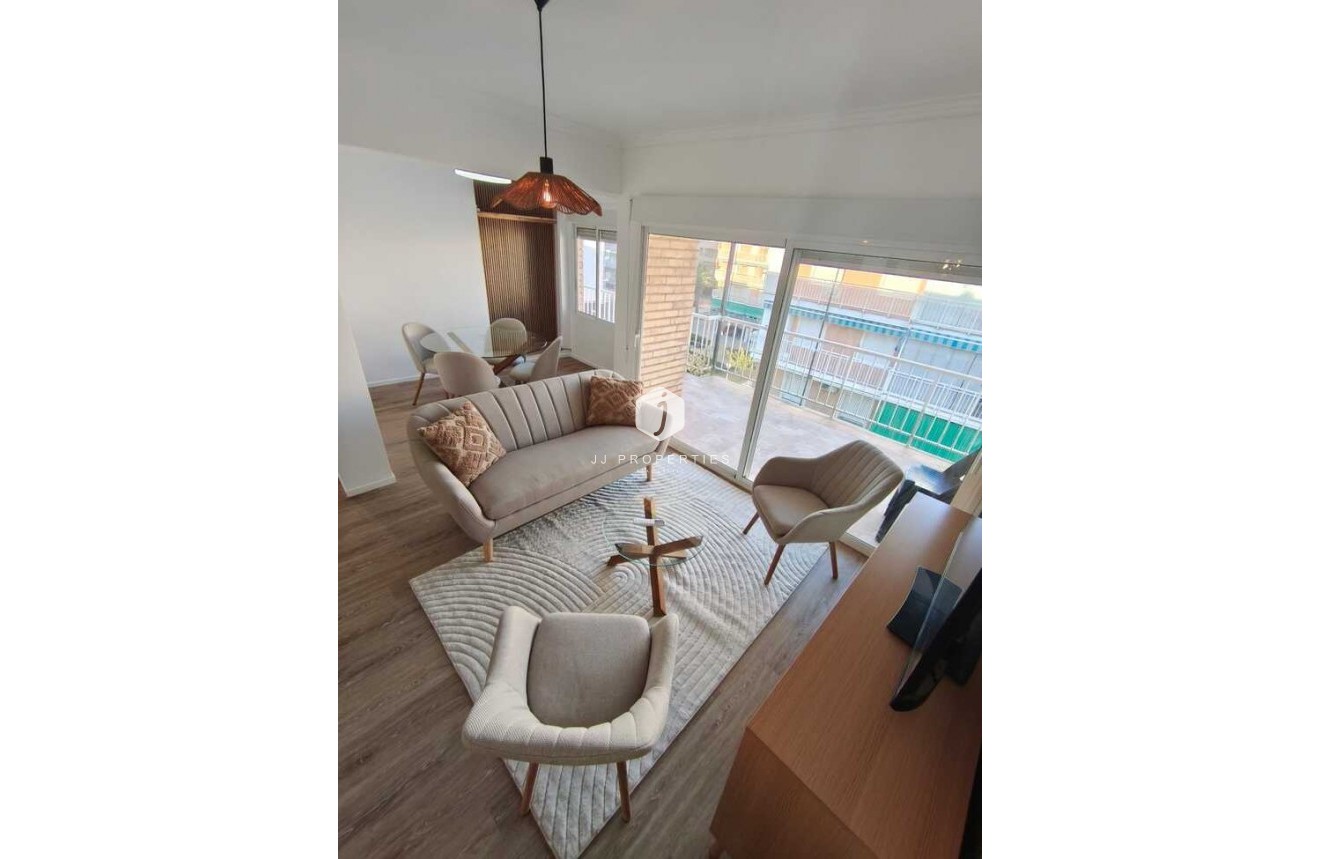 Tweedehands - Penthouse -
Punta Prima - Costa Blanca