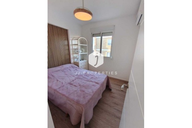 Tweedehands - Penthouse -
Punta Prima - Costa Blanca