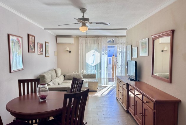 Segunda mano - Chalet -
Torrevieja - La Siesta - El Salado - Torreta