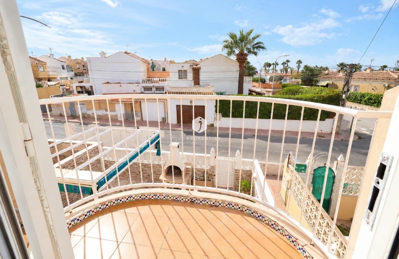 Aus zweiter Hand - Bungalow -
Torrevieja - Costa Blanca